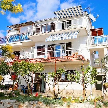 Apartmani Gabric Trogir Exterior photo